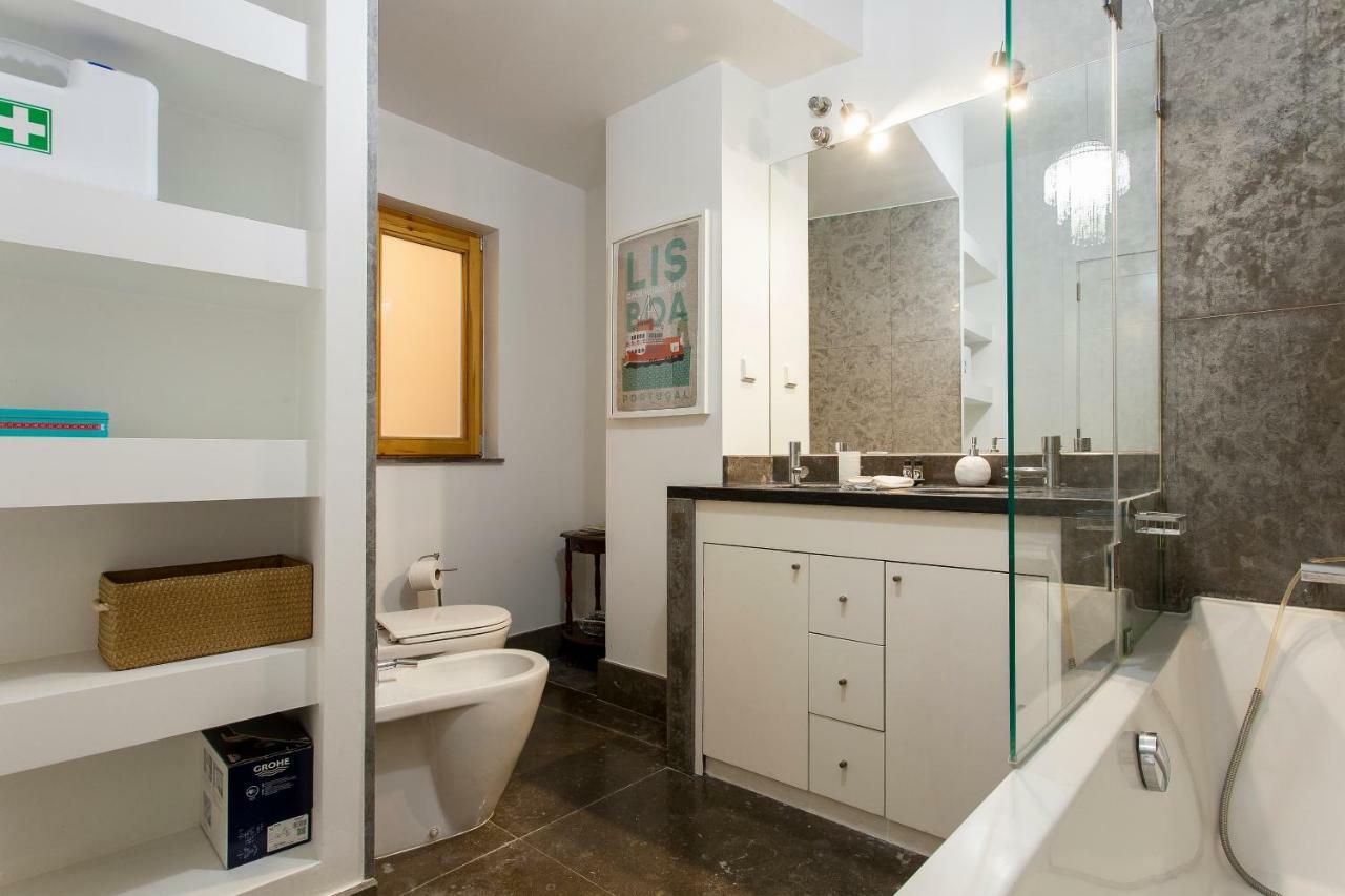 Chiado 4-Bedroom Flat Lissabon Buitenkant foto