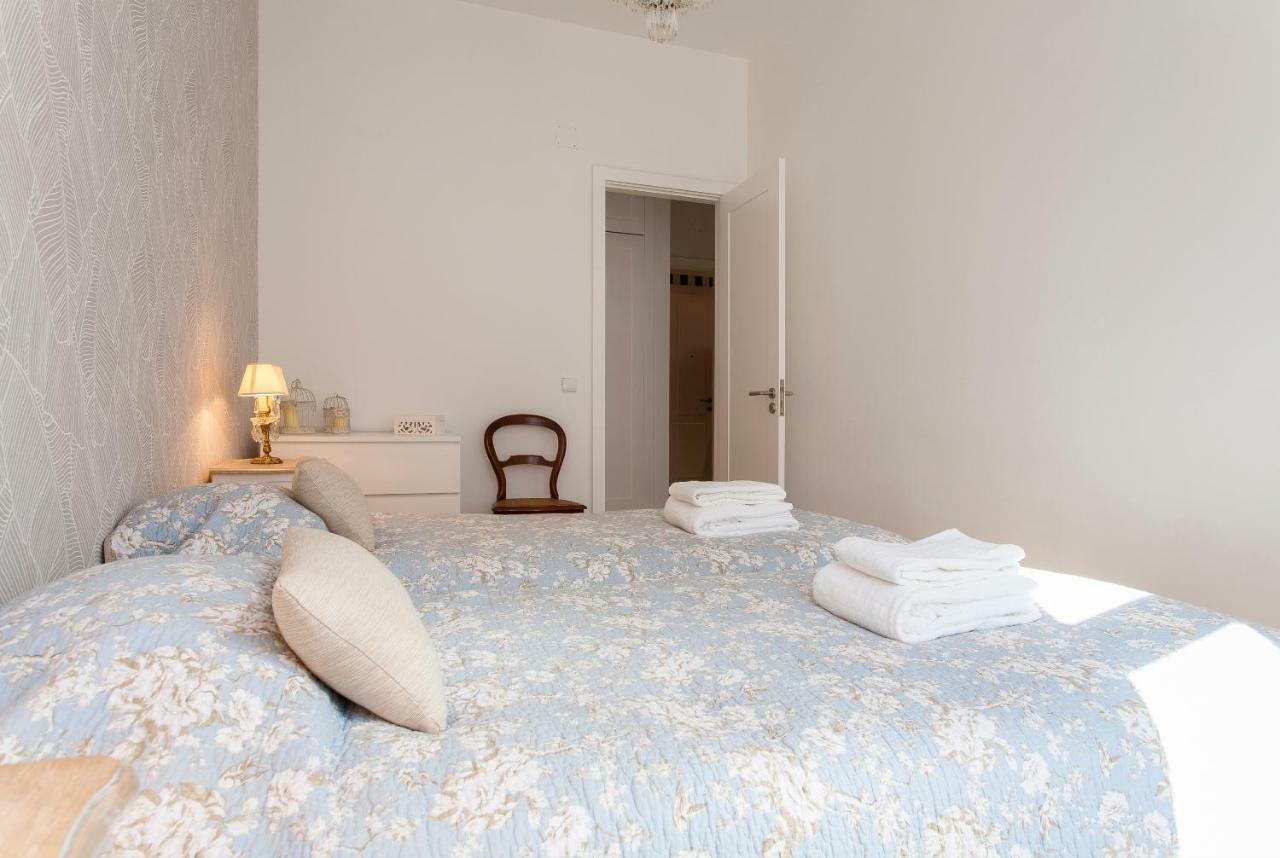 Chiado 4-Bedroom Flat Lissabon Buitenkant foto